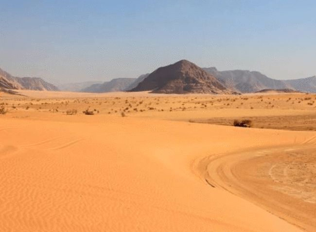 全球最“没有牌面”的沙漠 仅仅2平方公里