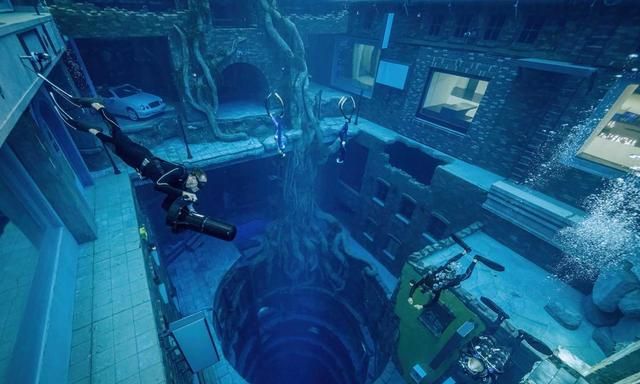 60米深的全球最深游泳池：用1400万升水灌满