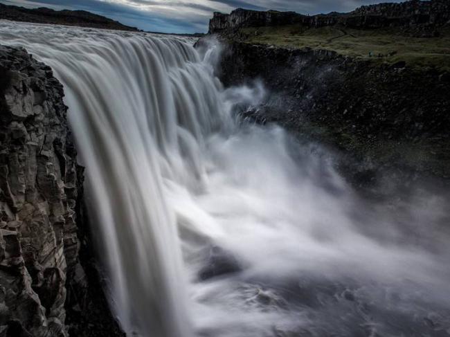 冰岛极美瀑布 景如仙境令人窒息