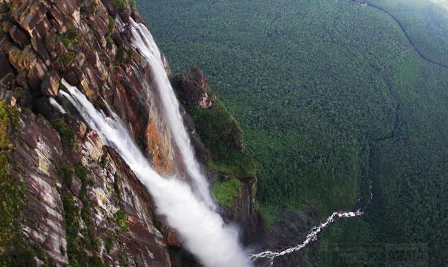 世界上最高瀑布 相当于13个黄果树瀑布