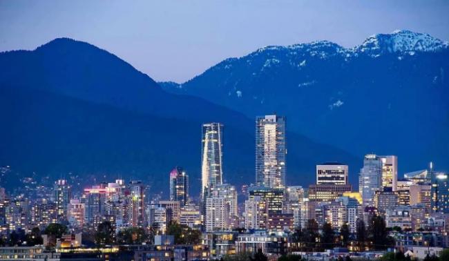 红警：加拿大楼市高度脆弱，温哥华指标震惊全加