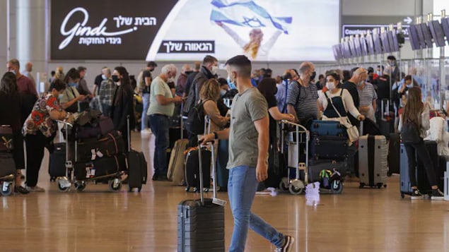 2021年11月30日：特拉维夫的国际机场  Gurion International Airport。