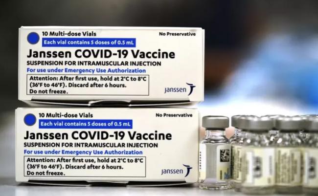 纽约时报：强生集团暂停生产新冠疫苗