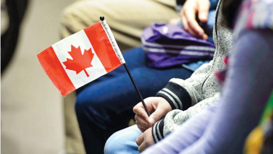 太火爆了 一个月内加拿大移民申请积压猛增20万
