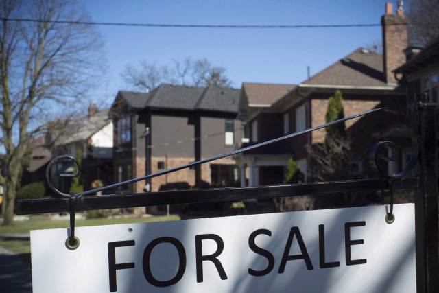 Toronto home price increase slows in March as borrowing costs rise - The Globe and Mail