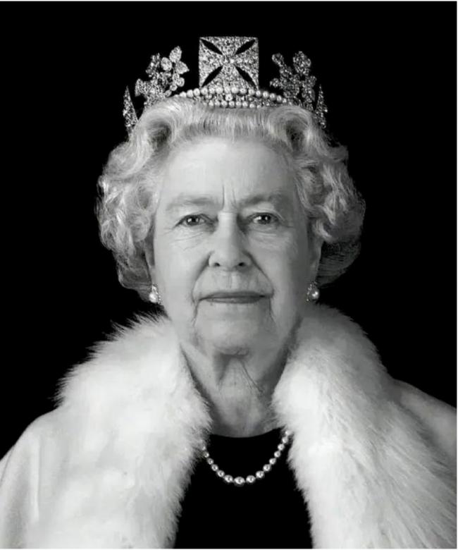传英女王临终改遗嘱！一亿一千万珠宝全给她