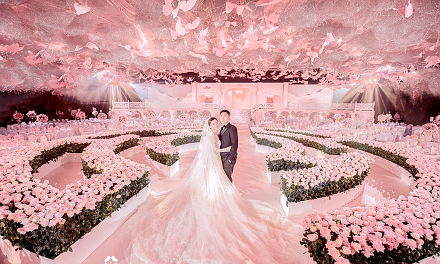 网传王焜恒与丁斯晴的结婚现场。  图片来源：网络