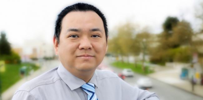 创历史,华裔首次当选温哥华市长 张咪老公参选…