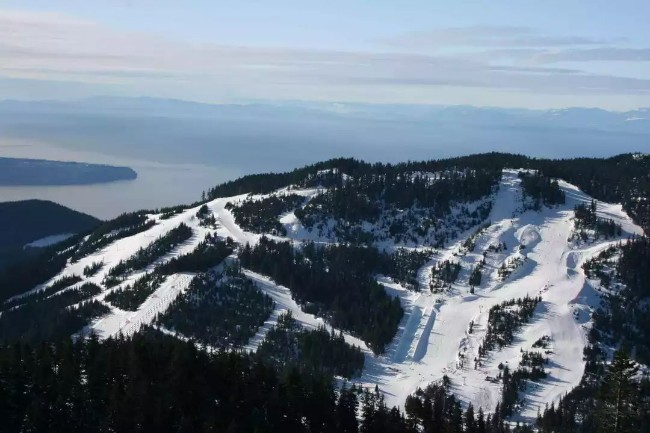 温哥华滑雪场已经开放了 9大滑雪场你千万别错过