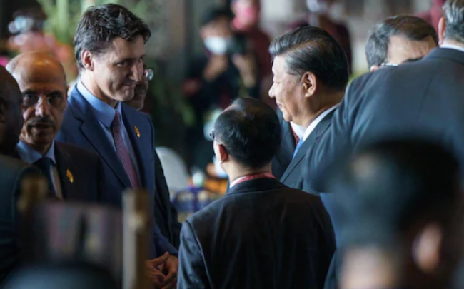 加中领导人短暂交谈 加拿大力主制裁俄罗斯