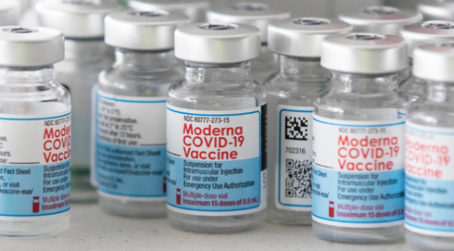 最新研究：莫德纳疫苗引发心脏病的风险更高