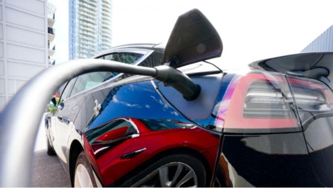 重磅！加拿大将从2025年起强制销售电动车