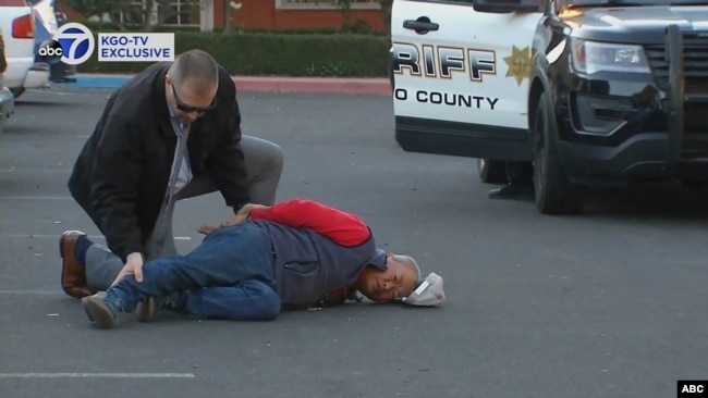 加州半月湾市枪击案凶嫌赵春利被警方逮捕。（2023年1月23日）