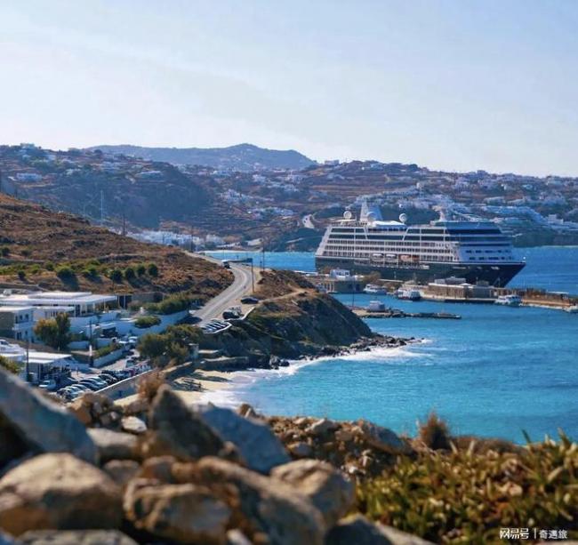 米科诺斯岛成为爱琴海中一颗干净的宝石