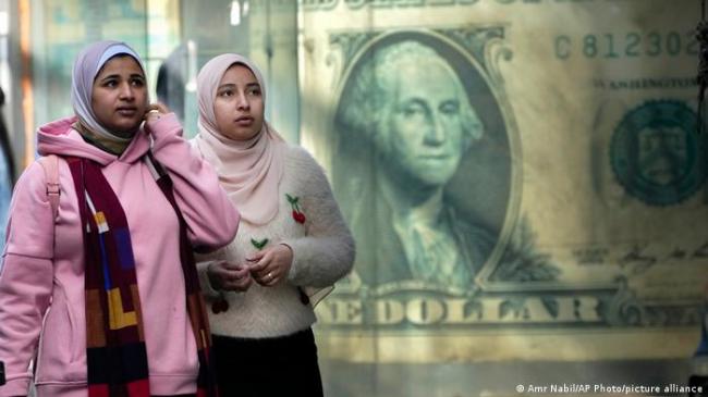 为何美元在中东的主导地位出现衰退？