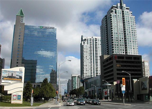 世界上最长的街全长1896公里 就在加拿大