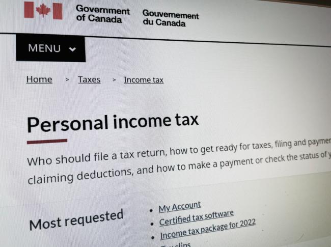许多加拿大人今年推迟报税 有人不惜逃税