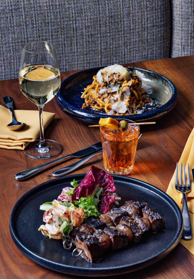 202512_17660951657541.jpg dine05.jpg