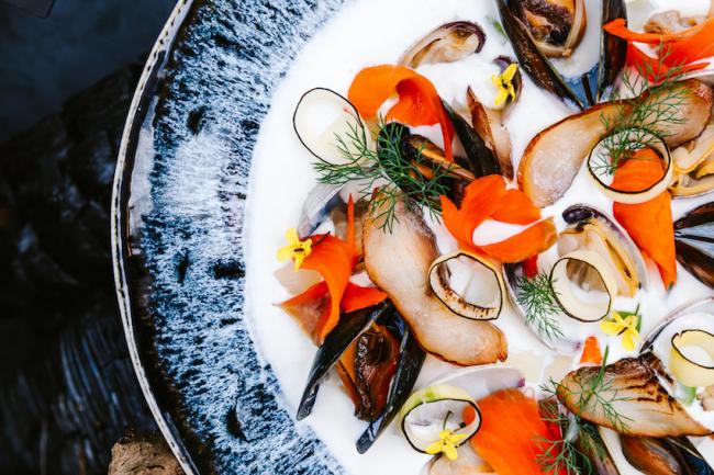 202512_17660955121009.jpg dine20.jpg