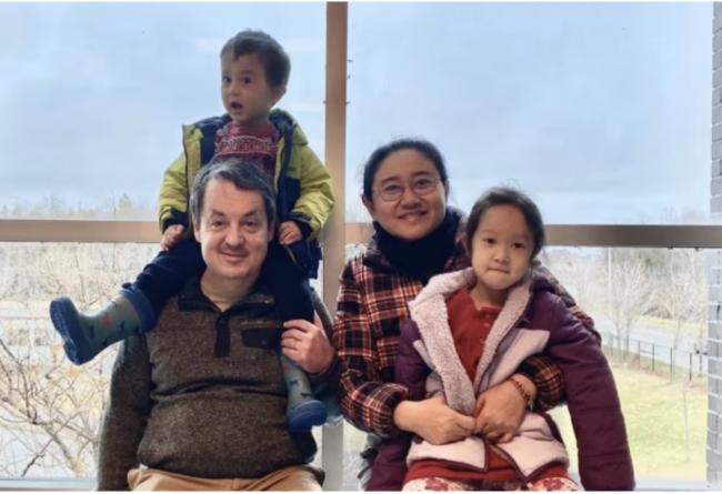 2孩华人妈妈用ChatGPT养娃：三餐作业全包办