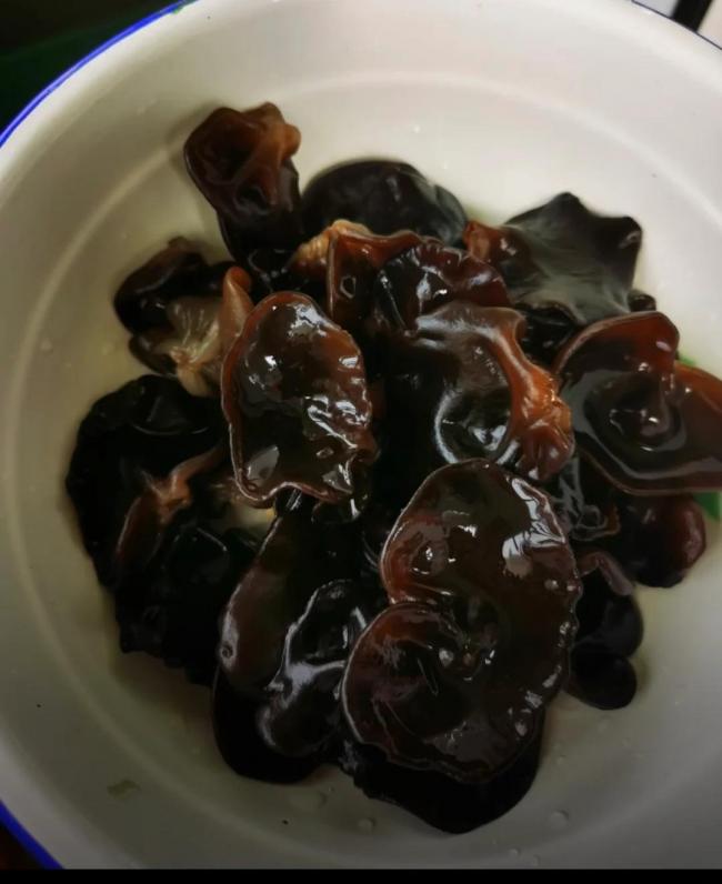 5种食物以为能吃 实则可能“有毒”