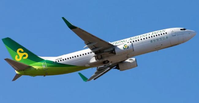 紧急备降!上海起飞国际航班急降8000米 乘客崩溃