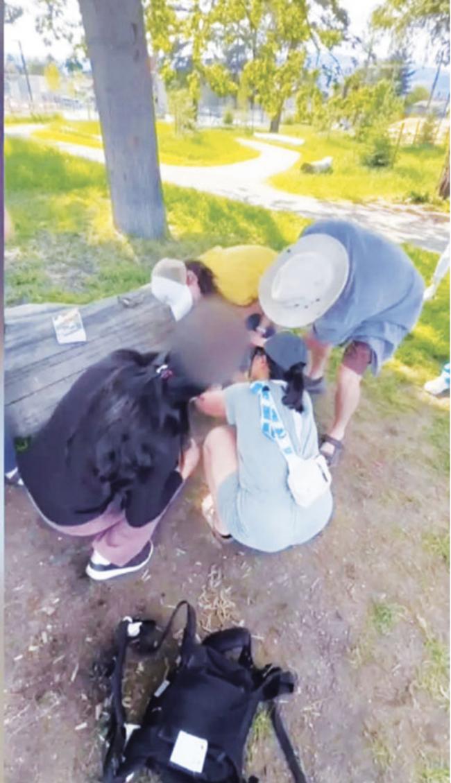 Kelowna儿童异物卡喉险窒息 遇华女施急救捡性命