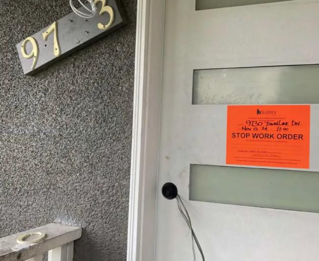 玩砸! 大温房主在自家后院强建房 连挨7张罚单