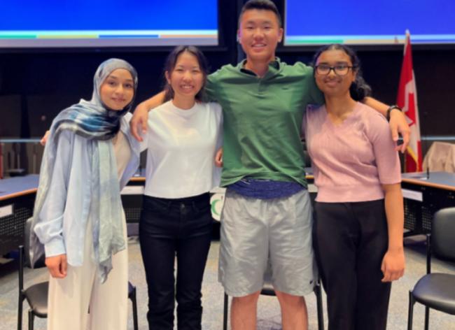 年度状元！4名学霸全科100分 华裔占一半