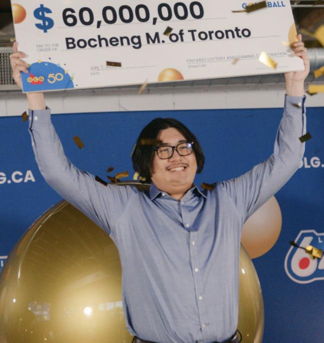 锦鲤诞生! 加拿大26岁华人小哥喜中00万巨奖! 中奖前干了这两件事