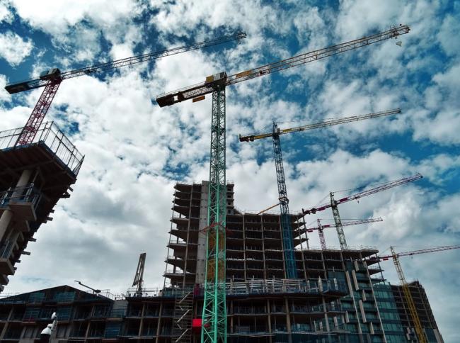 加拿大开发商缩减建房计划 或引新一轮房价飙升