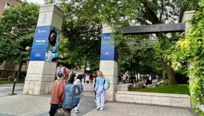 最新大学排名加国3大入百强 中国超美成上榜大户