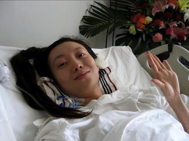 张艺谋：我最愧疚的不是巩俐更不是陈婷，而是…