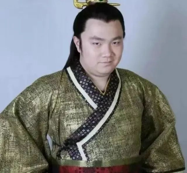 长得丑演技也烂 脸上写满“关系户”的5位演员