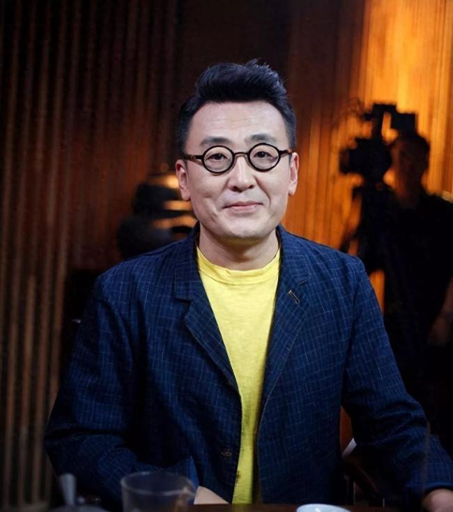 窦文涛：9段恋情至今未婚 直言只有一人让他痴狂