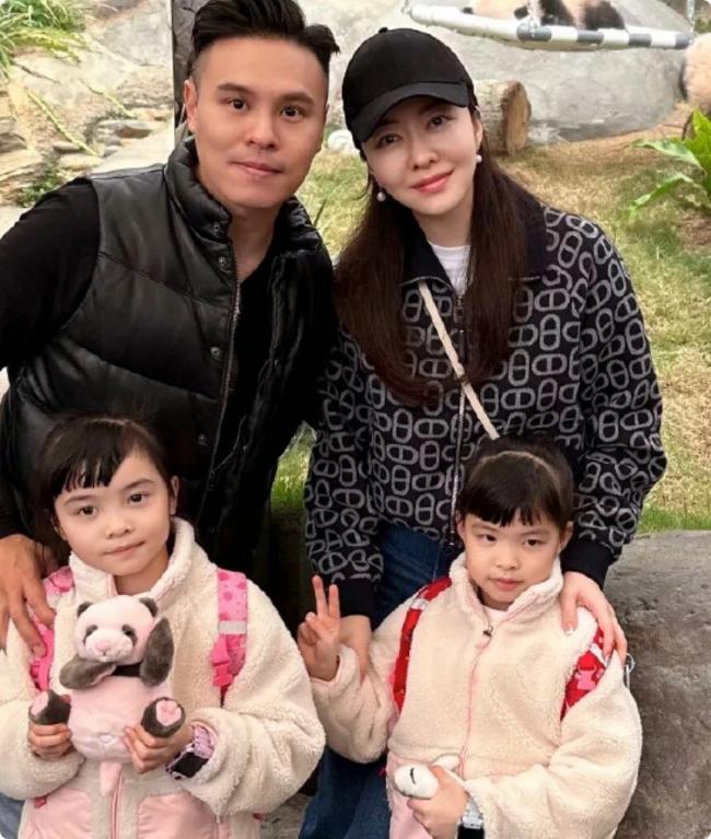 熊黛林老公基因真强大 两个女儿都长得像他