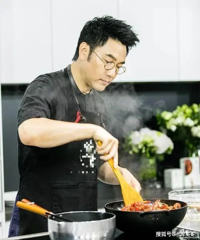 林依轮：一婚娶美女歌手 二婚娶健美冠军
