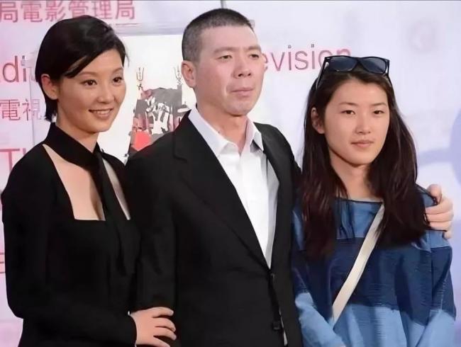 冯小刚离婚后两个月 生活状态如预期般平静揭晓