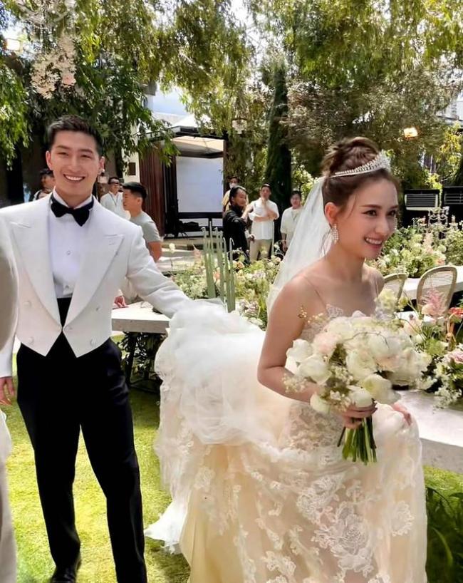 最新: 窦骁发文辟谣婚变, 何超莲火速回应!