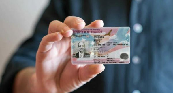 突发! 美移民局新规: 数百万外籍员工恐无法工作