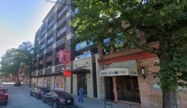 华裔酒吧东主性侵罪成被推翻 竟是因为这个…