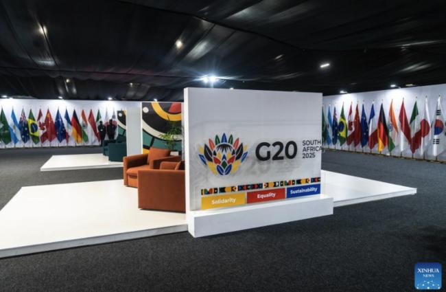 加拿大宣布向抗击传染病的全球基金捐赠10亿加元