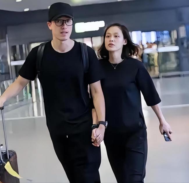 42岁刘翔现状:和妻定居洛杉矶 收入靠终身合同 42岁刘翔现状:和妻定居洛杉矶 收入靠终身合同