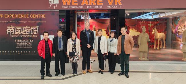 ���۹����롤��ʼ���꡷����ٸVR��������չ��Ļ