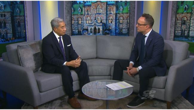 马荣铮现身解释转党决定，3.7万人联署要求下台