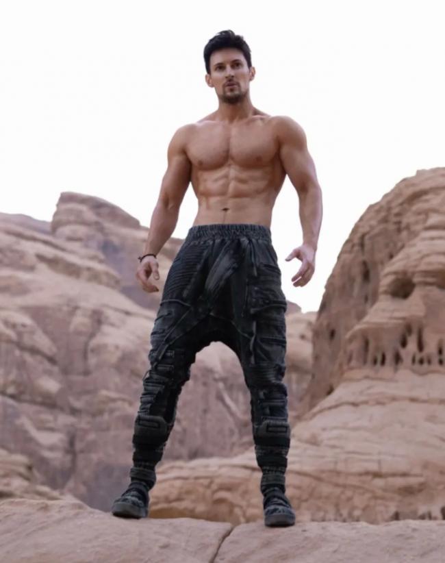 猛过马斯克!富豪承诺分千亿遗产 出钱让女性生娃