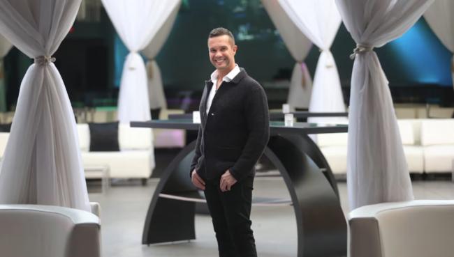 脱衣舞俱乐部居然拿到1000万安省政府资金