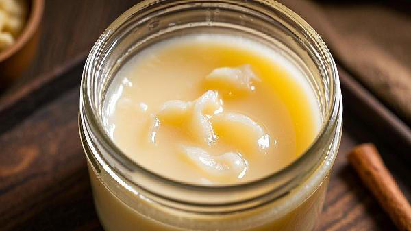 猪油对血管的影响有多大？老年人需警惕这些风险