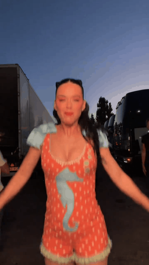 1783709178376.gif