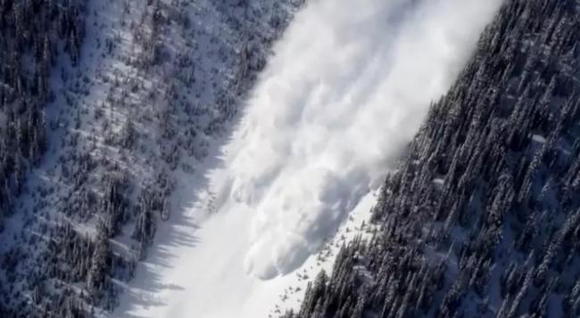 暴风雪本周末穿过低陆平原 北岸有高雪崩风险
